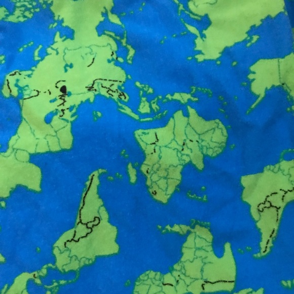 Lularoe world map OS leggings never worn - Picture 2 of 2